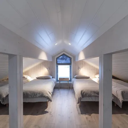 Vikran Seaside Holiday home
